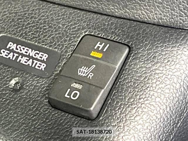Toyota PRIUS 2016-01 221433-5