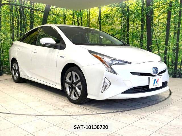 Toyota PRIUS 2016-01 221433-16