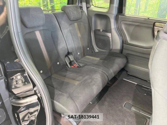 Honda N BOX CUSTOM 2019-11 279398-9