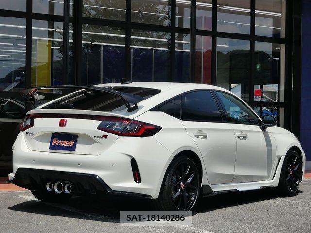 Honda CIVIC 2024-03 357929-1