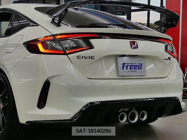 Honda CIVIC 2024-03 357929-9