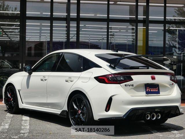 Honda CIVIC 2024-03 357929-5