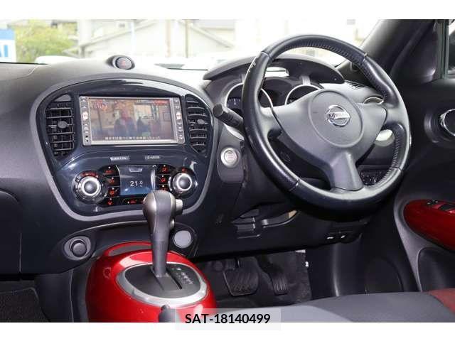Nissan JUKE 2010-06 237007-1