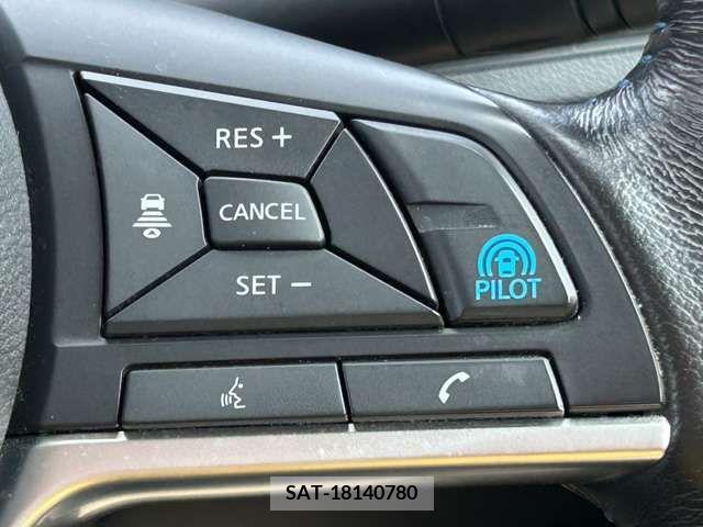 Nissan LEAF 2017-11 367054-11