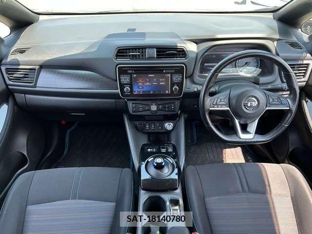 Nissan LEAF 2017-11 367054-6
