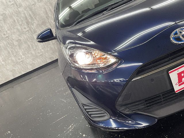 Toyota AQUA 2019-03 195320-26