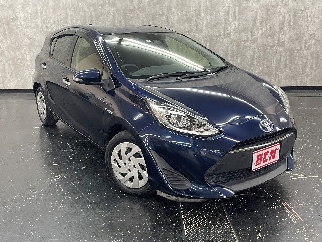 Toyota AQUA 2019-03 195320-6