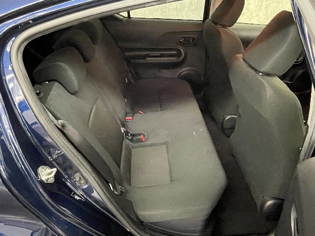 Toyota AQUA 2019-03 195320-3