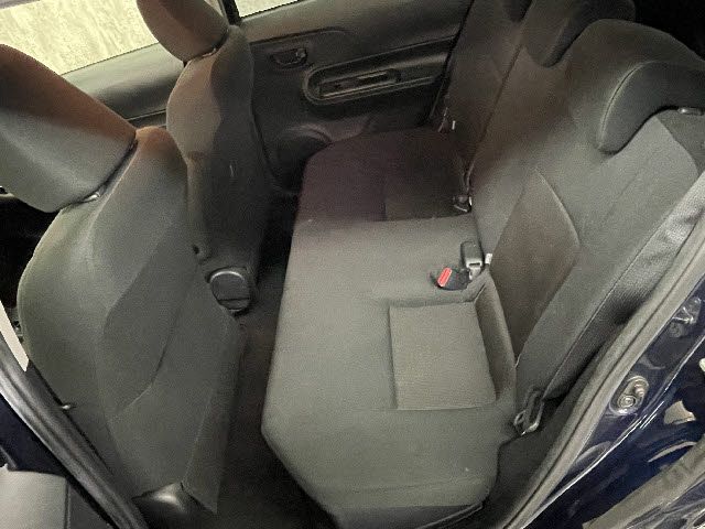 Toyota AQUA 2019-03 195320-18