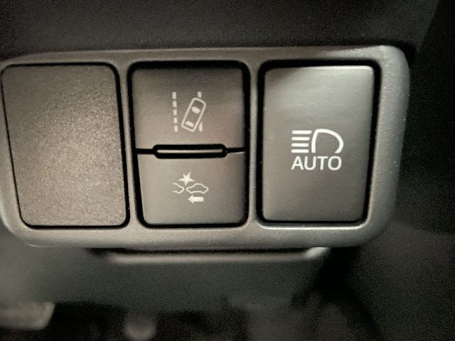 Toyota AQUA 2019-03 195320-17