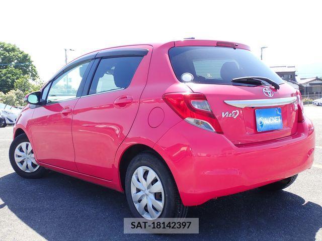 Toyota VITZ 2015-08 288555-2