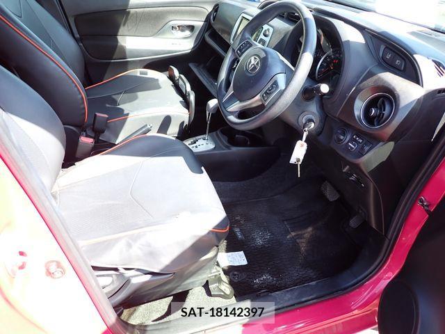 Toyota VITZ 2015-08 288555-1