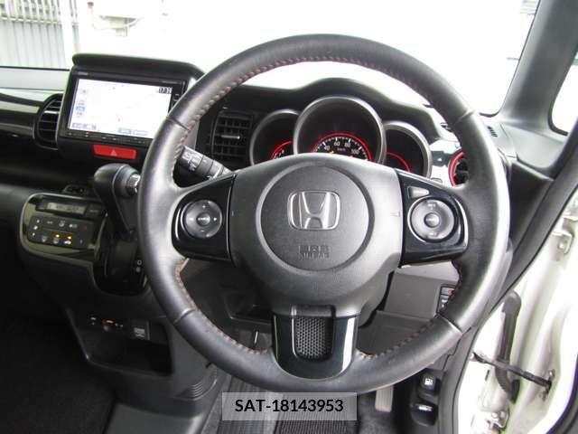 Honda N BOX CUSTOM 2016-07 279149-4