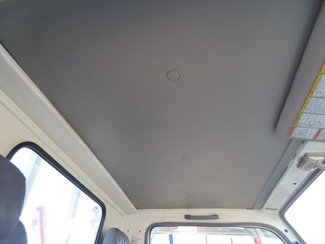 Isuzu ELF TRUCK 2006-01 20844-10