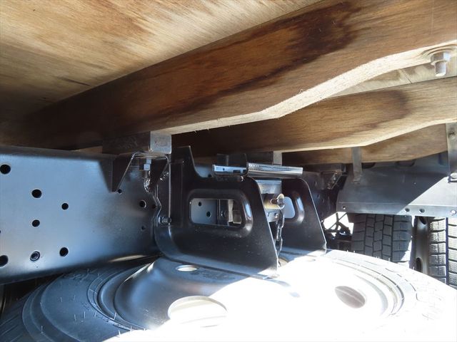 Isuzu ELF TRUCK 2006-01 20844-19