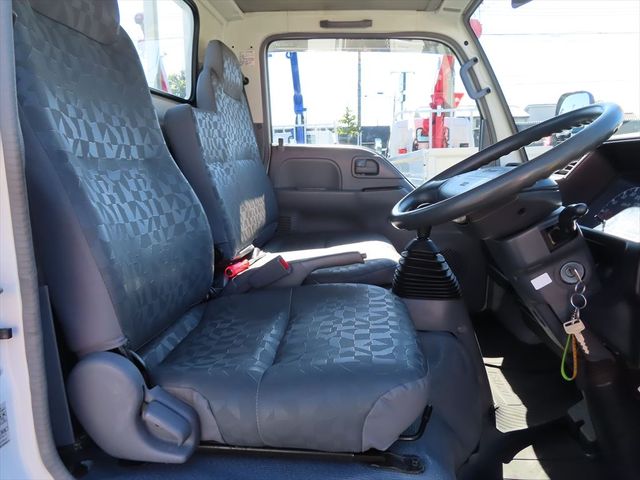 Isuzu ELF TRUCK 2006-01 20844-5