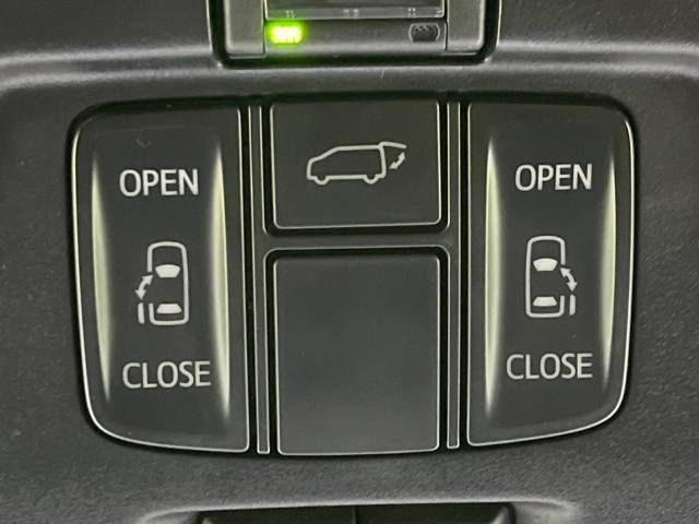Toyota ALPHARD 2020-04 185630-4