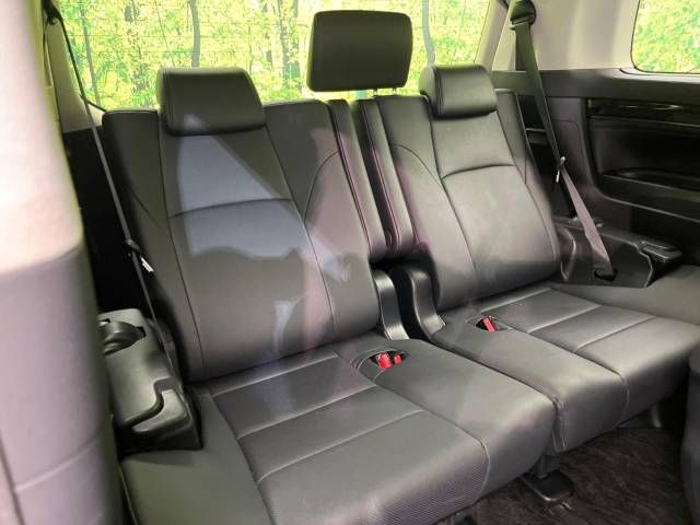 Toyota ALPHARD 2020-04 185630-10