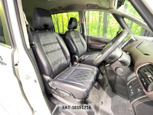 Nissan SERENA 2019-09 284114-8