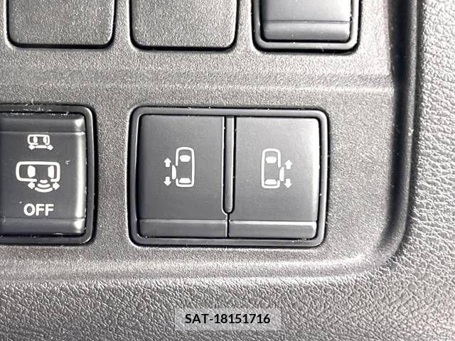 Nissan SERENA 2019-09 284114-5