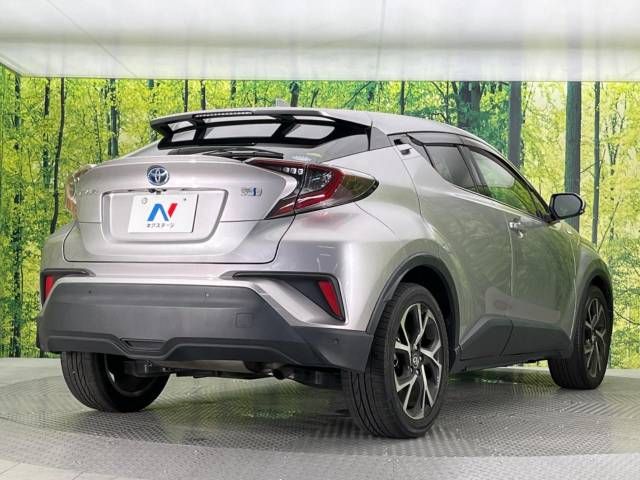Toyota C-HR 2017-09 185761-17
