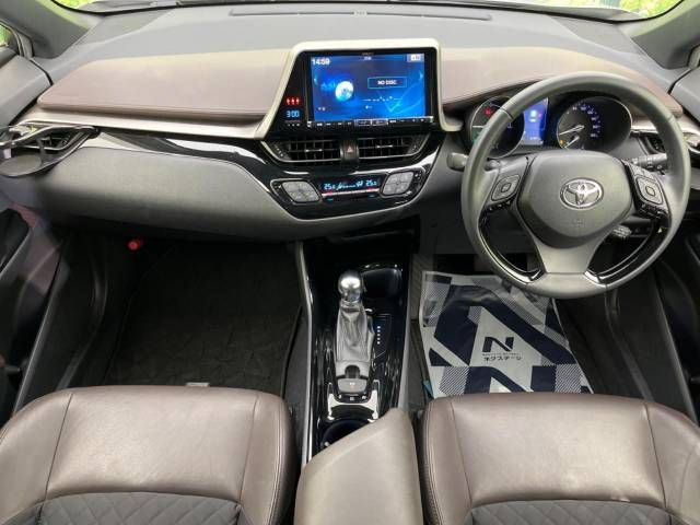 Toyota C-HR 2017-09 185761-1