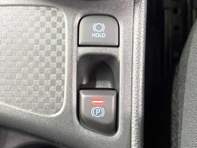 Toyota YARIS CROSS 2023-07 181088-6