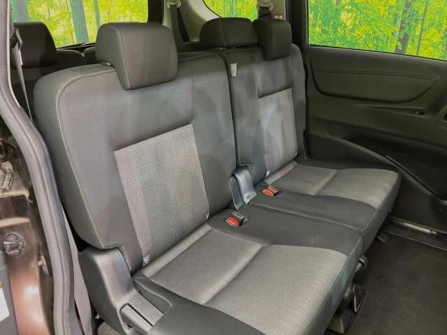 Toyota SIENTA 2019-06 187967-9