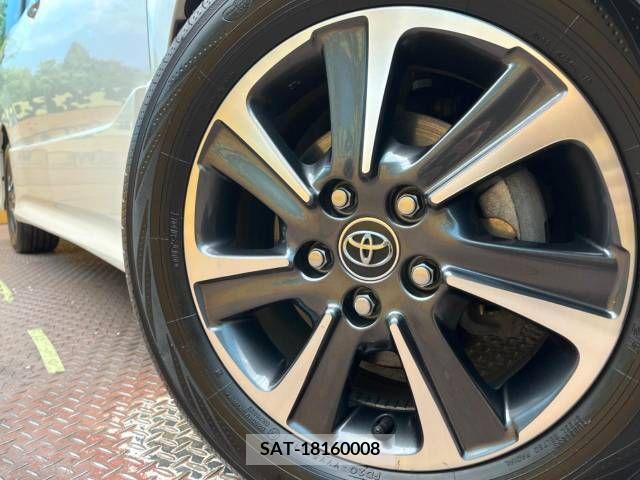 Toyota VOXY 2017-12 321552-14