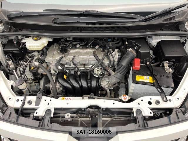Toyota VOXY 2017-12 321552-19