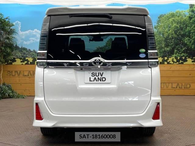 Toyota VOXY 2017-12 321552-16