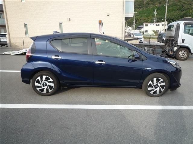 Toyota AQUA 2020-02 27661-6