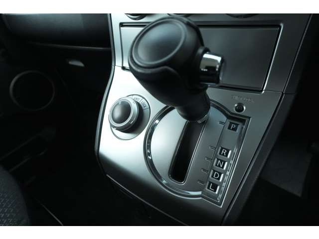 Mitsubishi DELICA D5 2013-12 178-14