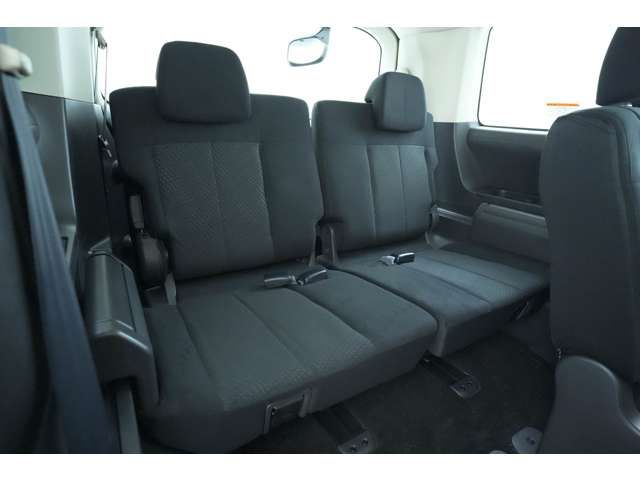 Mitsubishi DELICA D5 2013-12 178-9