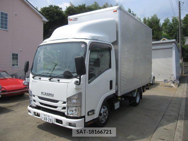 Isuzu ELF TRUCK 2018-06 353833-1