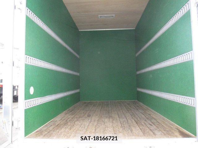 Isuzu ELF TRUCK 2018-06 353833-7