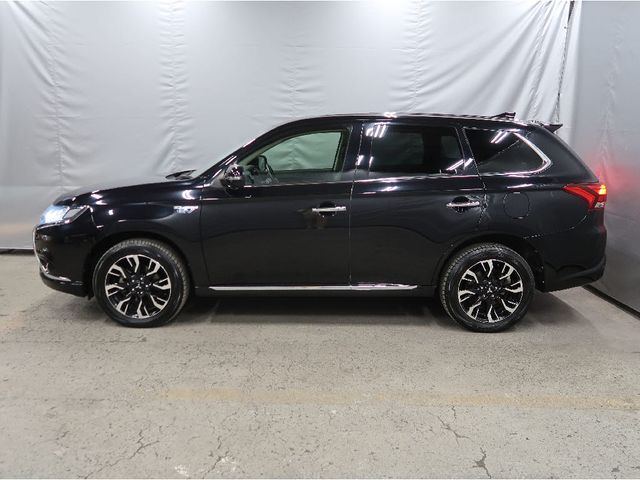 Mitsubishi OUTLANDER PHEV 2016-01 16920-28