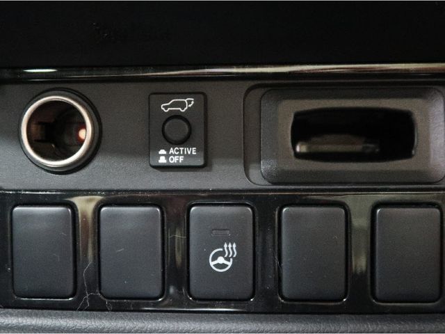 Mitsubishi OUTLANDER PHEV 2016-01 16920-16