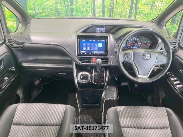 Toyota VOXY 2019-04 289249-1