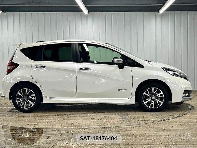 Nissan NOTE 2019-04 217882-13