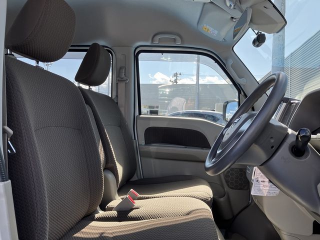 Nissan CLIPPER RIO 2018-09 15487-28