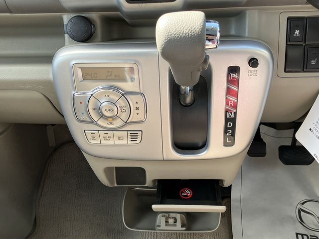 Nissan CLIPPER RIO 2018-09 15487-27