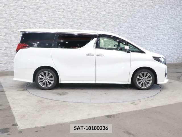 Toyota ALPHARD 2016-07 224329-7