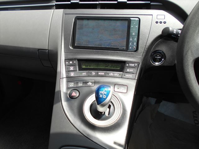 Toyota PRIUS 2011-10 2384-17