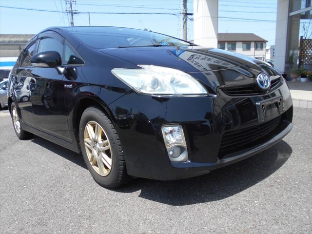 Toyota PRIUS 2011-10 2384-3