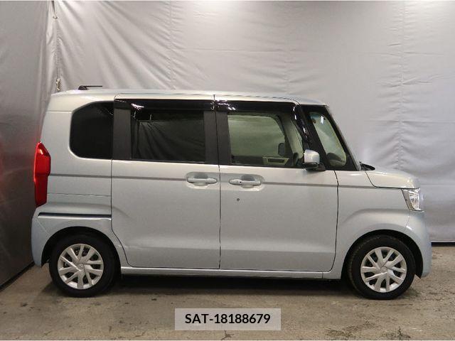 Honda N BOX 2019-11 352490-10