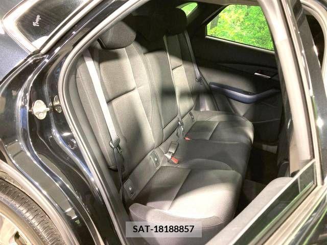 Mazda CX-30 2020-02 349171-10