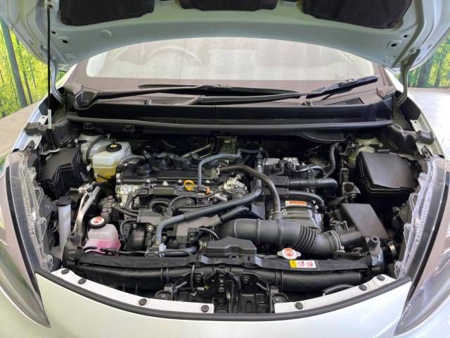 Toyota AQUA 2021-09 12705-18