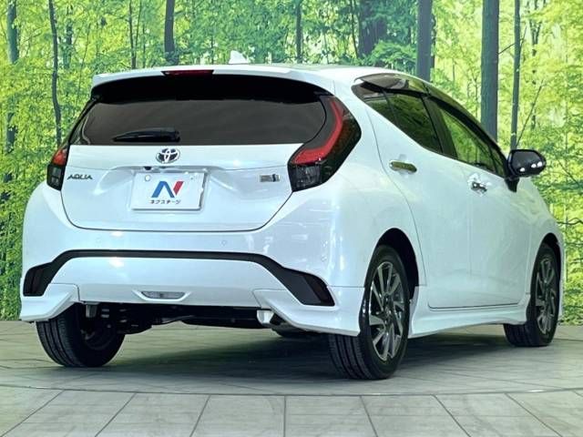 Toyota AQUA 2021-09 12705-17