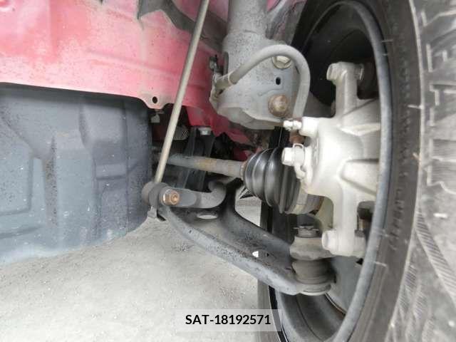 Toyota SPADE 2013-02 255125-19